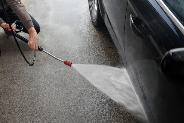 Why Choose Our Certified Pressure Washing Experts for Your Project Needs in Osceola, AR?